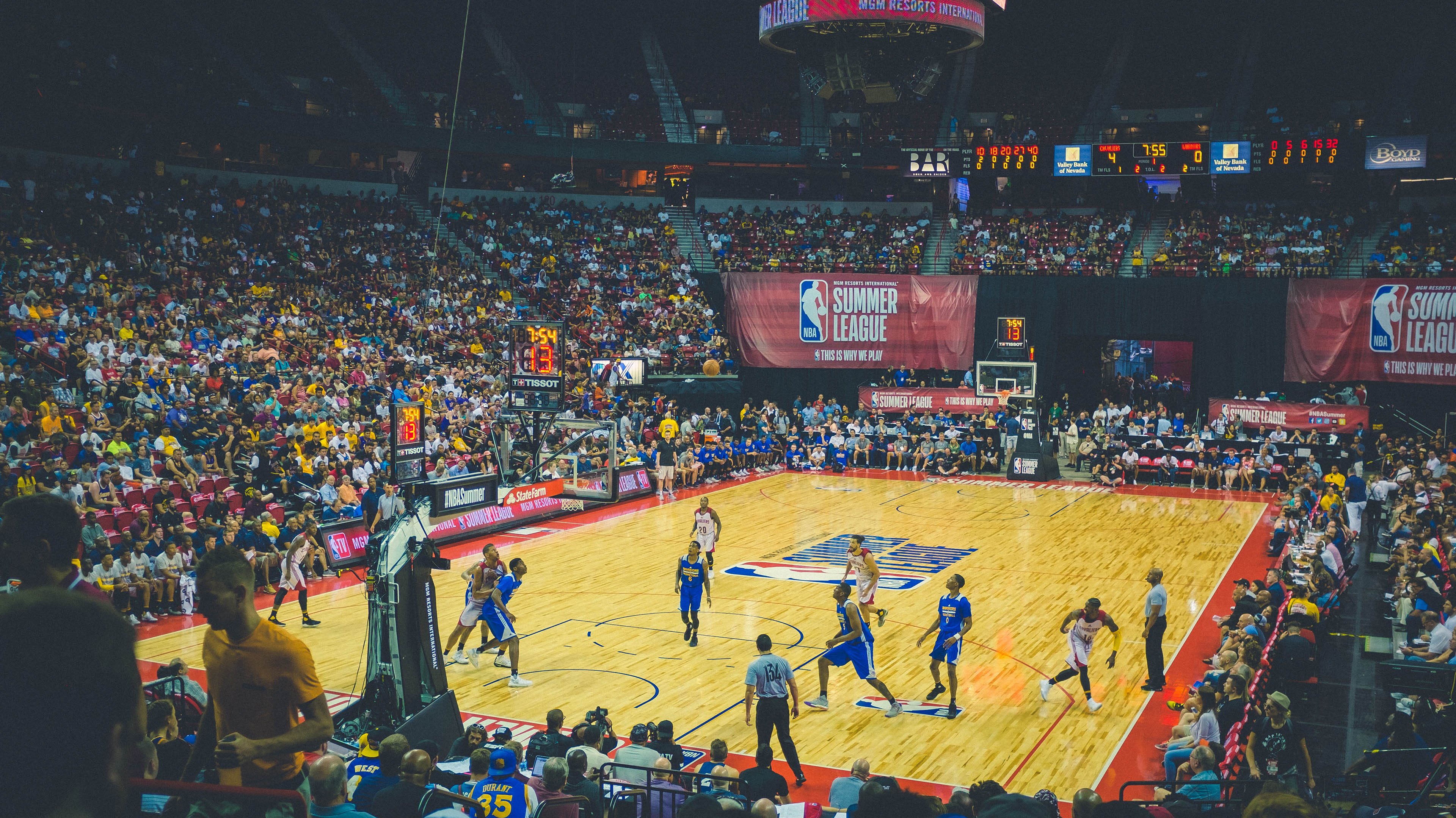 科技引领：虚拟现实为观众开启沉浸式全新观赛体验，沉浸式虚拟现实新闻